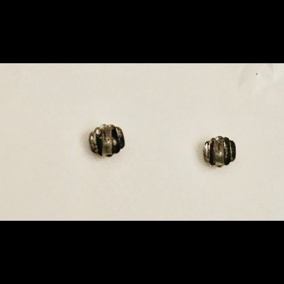 Handmade Sterling Silver Pierced Earrings - Picture 7 of 16